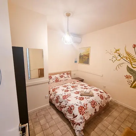 Garden Apartament